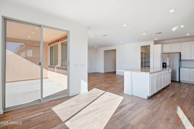 19015 W MARYLAND Avenue, Waddell, AZ 85355