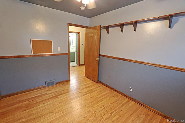 18785 Dale Avenue, Allen Park, MI 48101