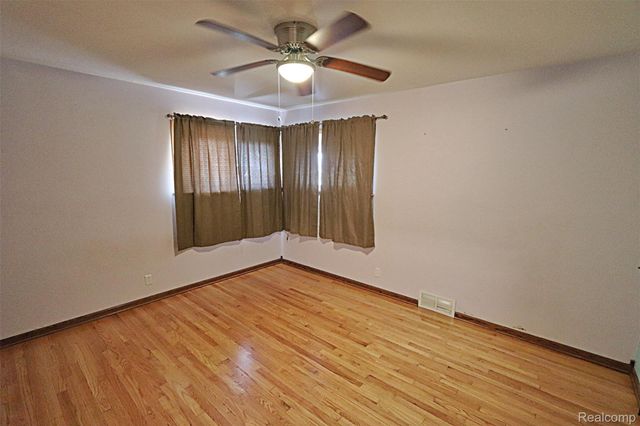 18785 Dale Avenue, Allen Park, MI 48101