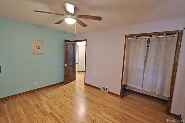 18785 Dale Avenue, Allen Park, MI 48101