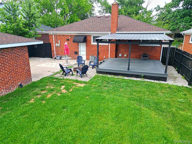 18785 Dale Avenue, Allen Park, MI 48101
