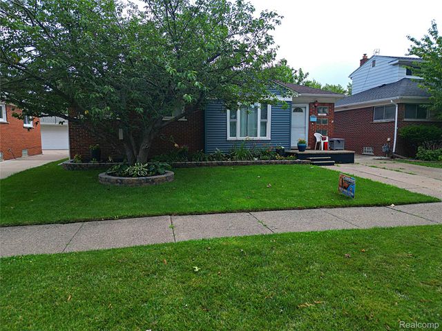 18785 Dale Avenue, Allen Park, MI 48101