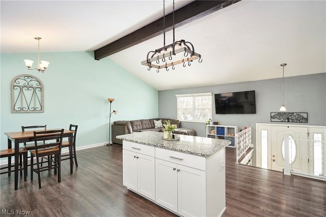 420 Tammery Drive, Tallmadge, OH 44278