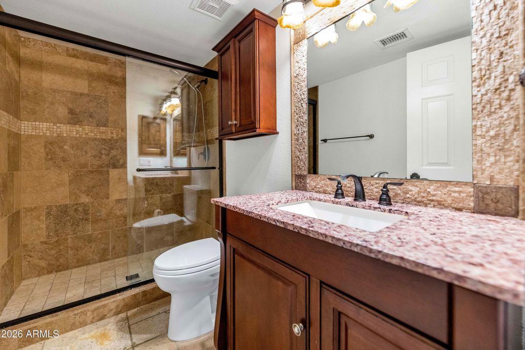 Image 13 of property listing at 5850 E KATHLEEN Road, Scottsdale, AZ 85254