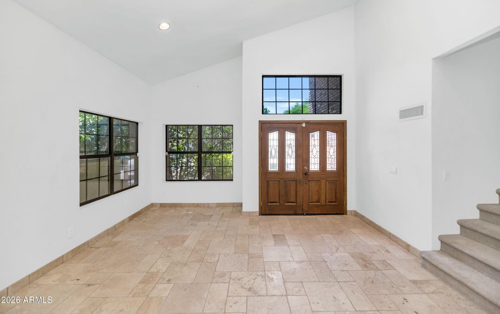 Image 3 of property listing at 5850 E KATHLEEN Road, Scottsdale, AZ 85254