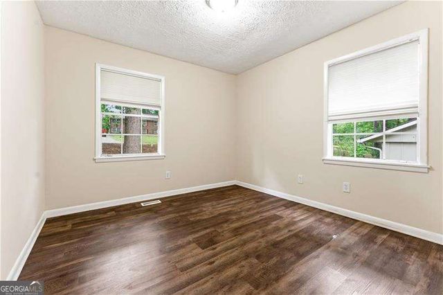 3064 Fern Valley Drive SW, Marietta, GA 30008