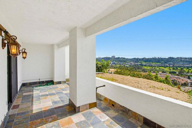 1366 Camino Lujan, San Diego, CA 92111