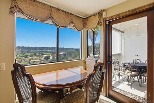 1366 Camino Lujan, San Diego, CA 92111