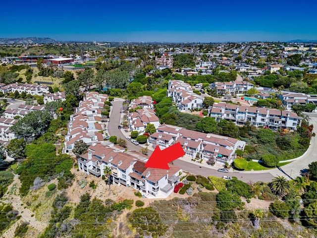 1366 Camino Lujan, San Diego, CA 92111