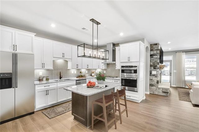 112 Laurel Farms Lane, Dallas, GA 30157