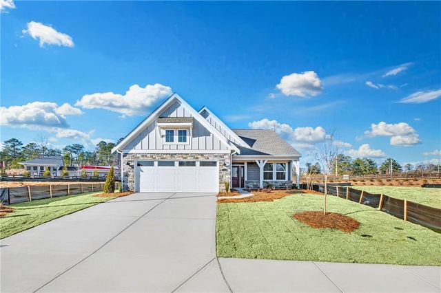 112 Laurel Farms Lane, Dallas, GA 30157