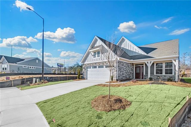 112 Laurel Farms Lane, Dallas, GA 30157