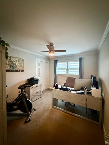 6056 W 60th Street, Chicago, IL 60638