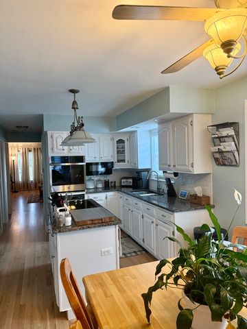 6056 W 60th Street, Chicago, IL 60638