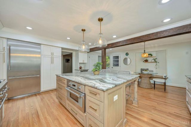 7708 Creekwood Lane, Amberley, OH 45237