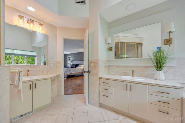 7708 Creekwood Lane, Amberley, OH 45237