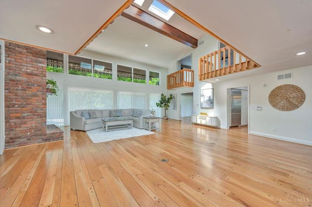 7708 Creekwood Lane, Amberley, OH 45237