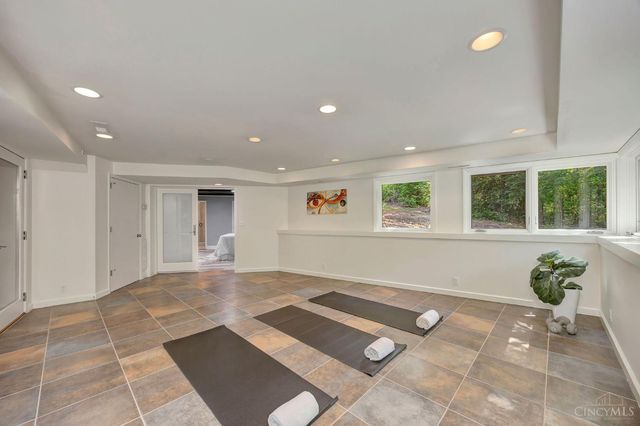 7708 Creekwood Lane, Amberley, OH 45237