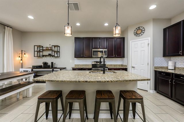 32698 WINDELSTRAW DRIVE, Wesley Chapel, FL 33545