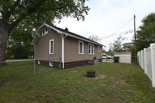 2362 Denmark Street, Muskegon, MI 49441
