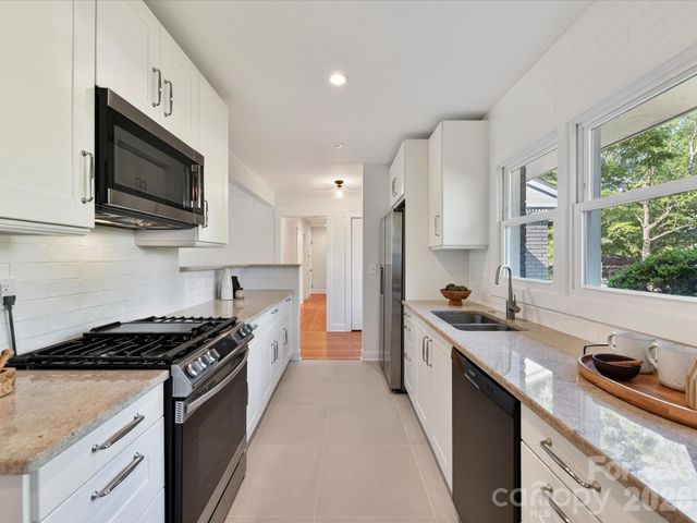 3817 Conway Avenue, Charlotte, NC 28209