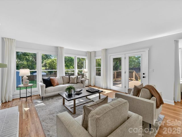 3817 Conway Avenue, Charlotte, NC 28209