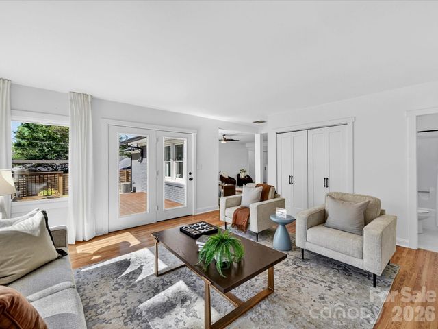 3817 Conway Avenue, Charlotte, NC 28209