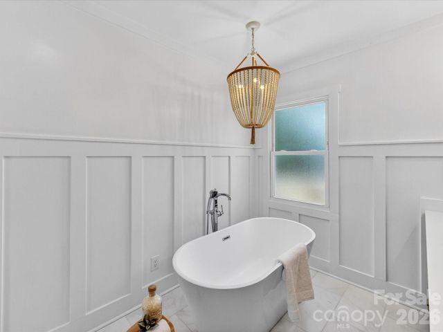 3817 Conway Avenue, Charlotte, NC 28209