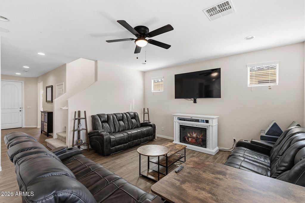 16759 W CANTERBURY Drive, Surprise, AZ 85388 — photo 4
