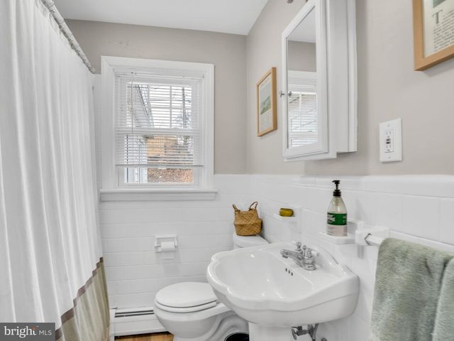 3500 CENTERFIELD RD, Harrisburg, PA 17109