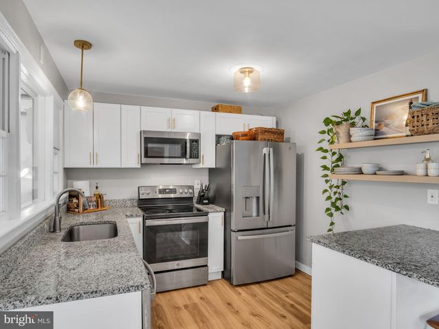 3500 CENTERFIELD RD, Harrisburg, PA 17109