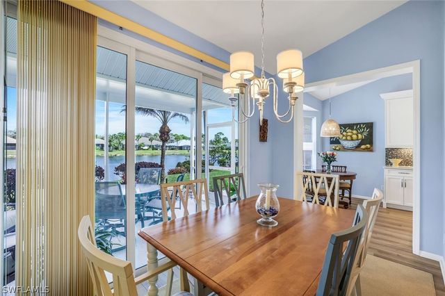 1168 Imperial DR 33, Naples, FL 34110