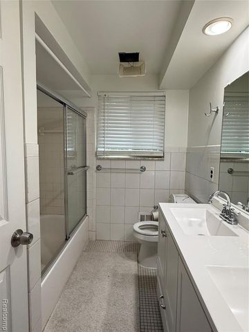 4123 Bieber Drive, Sterling Heights, MI 48310