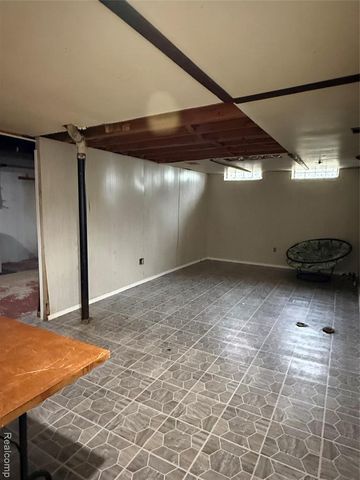 4123 Bieber Drive, Sterling Heights, MI 48310