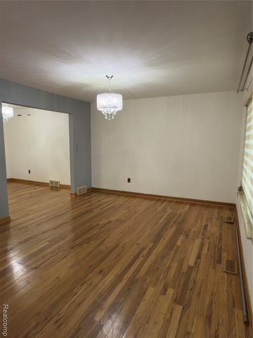 4123 Bieber Drive, Sterling Heights, MI 48310