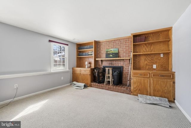 8118 VIOLA ST, Springfield, VA 22152