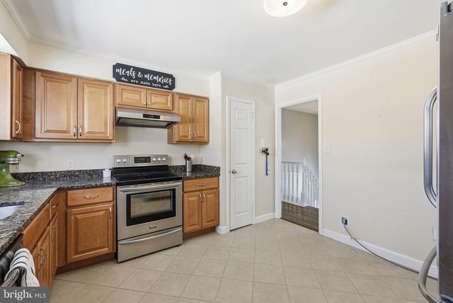 8118 VIOLA ST, Springfield, VA 22152