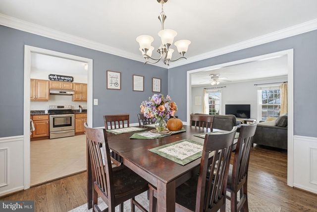 8118 VIOLA ST, Springfield, VA 22152