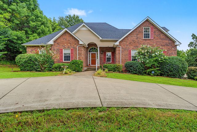 2410 Dunbar Rd, Woodlawn, TN 37191