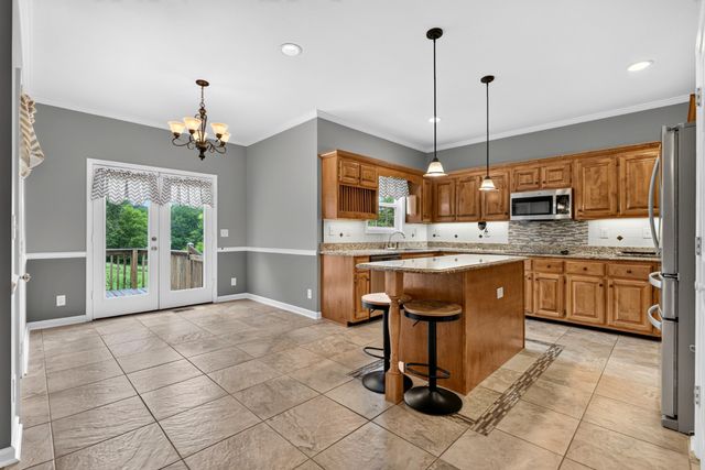 2410 Dunbar Rd, Woodlawn, TN 37191