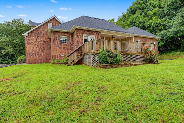 2410 Dunbar Rd, Woodlawn, TN 37191