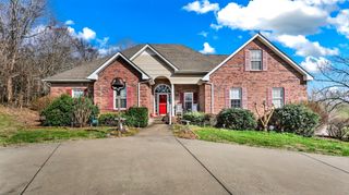 2410 Dunbar Rd, Woodlawn, TN 37191