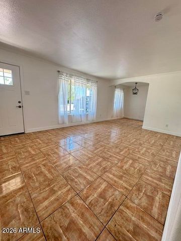 748 W DEL RIO Street, Chandler, AZ 85225
