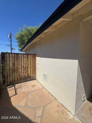 748 W DEL RIO Street, Chandler, AZ 85225