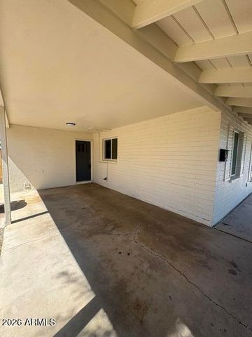 748 W DEL RIO Street, Chandler, AZ 85225