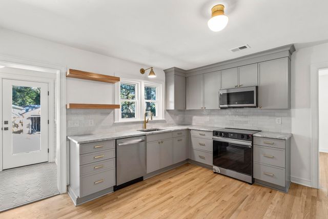 5000 Lancaster Street, North Charleston, SC 29405