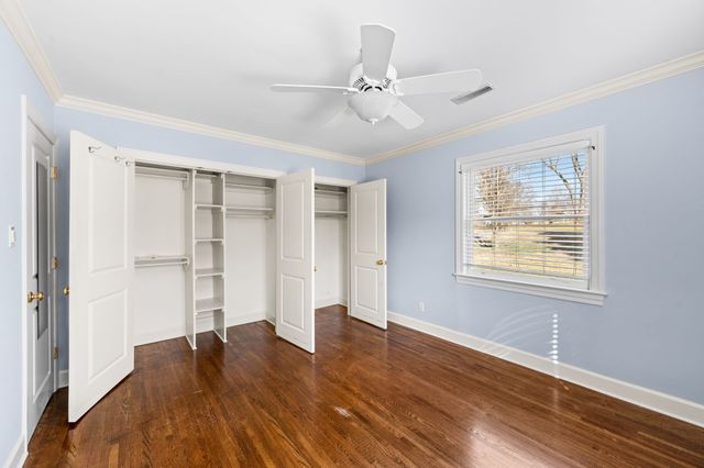 843 Summerly Dr, Nashville, TN 37209