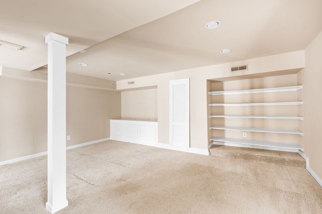 843 Summerly Dr, Nashville, TN 37209