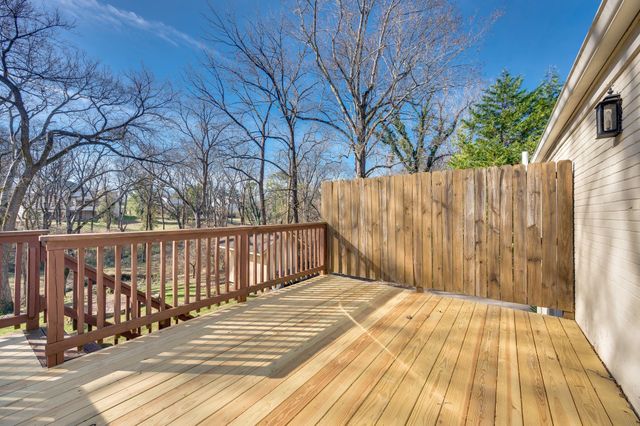 843 Summerly Dr, Nashville, TN 37209