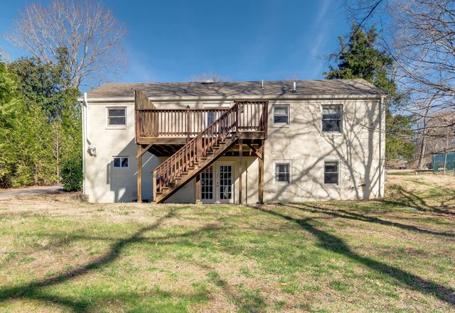 843 Summerly Dr, Nashville, TN 37209